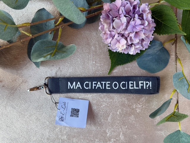 Portachiavi - MA CI FATE O CI ELFI?