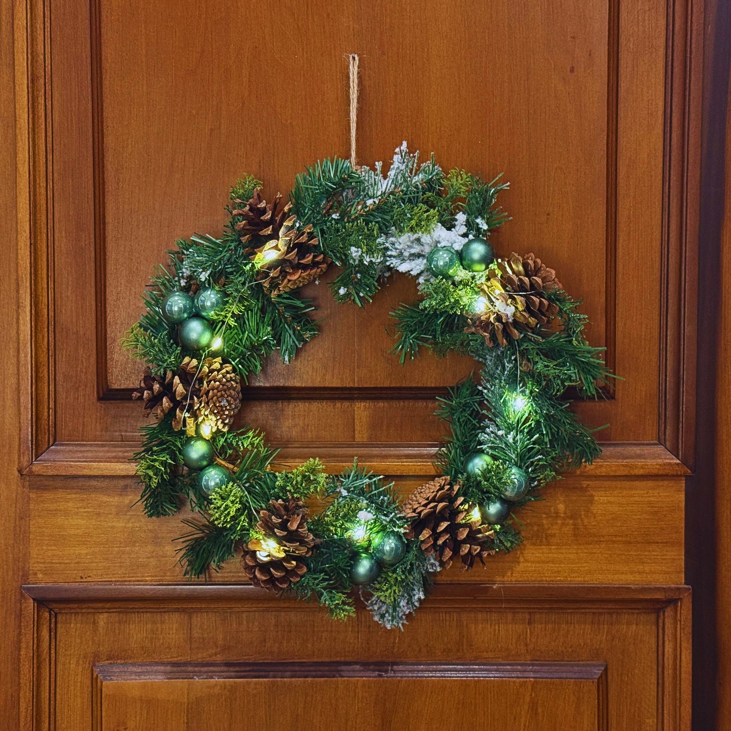 Ghirlanda verde con luce led